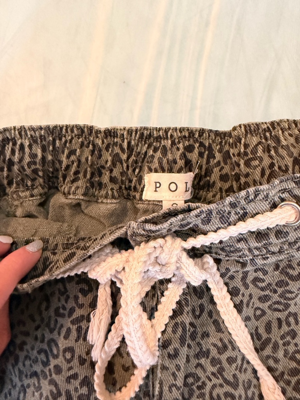 POL Green Leopard Print Jogger Pants with Crochet Pockets - small NWOT - Picture 9 of 11